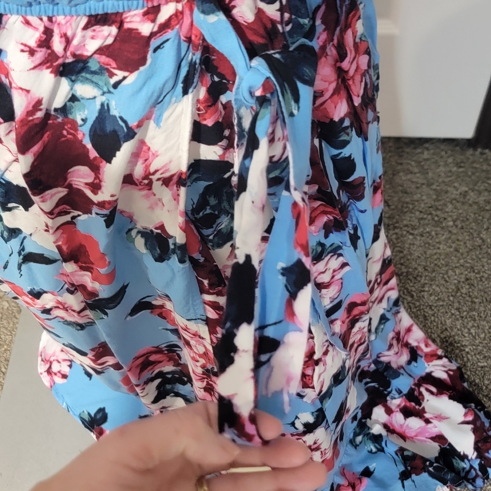 Floral Blue Wrap Dress - Picture 6 of 11